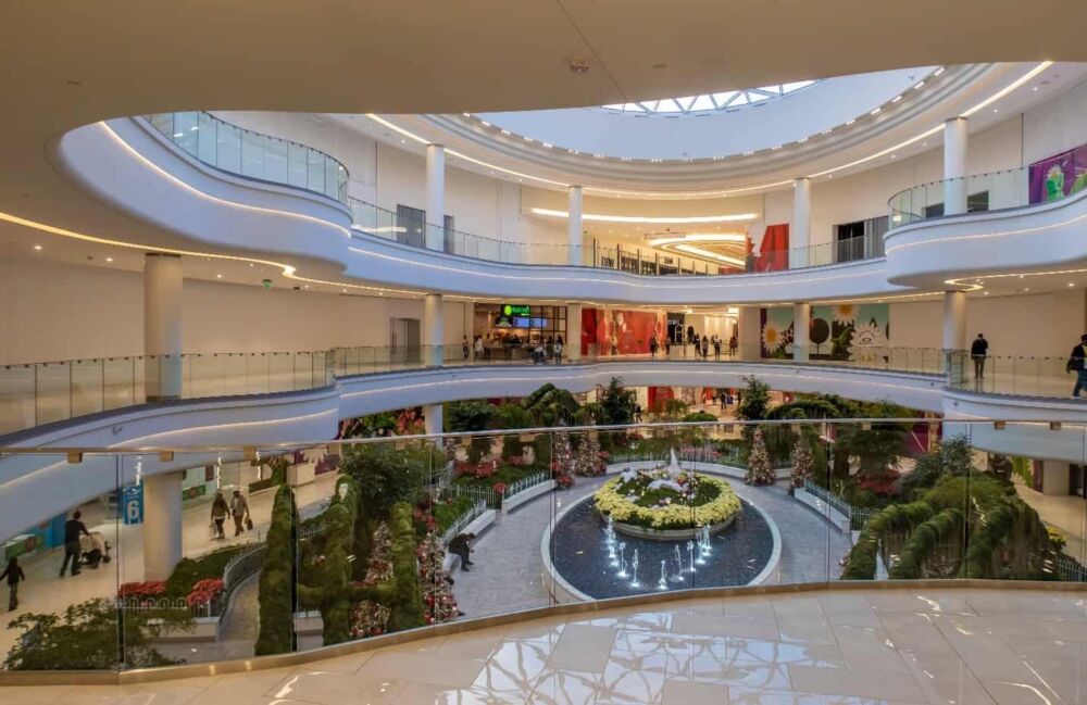 The Avenue — luxury shops at American Dream mall
